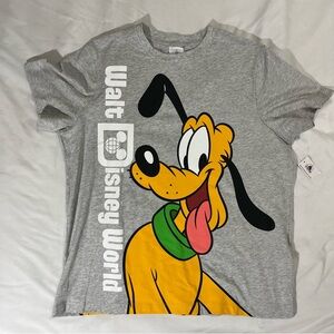 NWT DisneyWorld Resort Pluto The Dog Big Print T-Shirt Adult Medium Gray Unisex